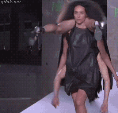 bdafe81d3419cdbb859bdd24ba1ea40b_1465550388_4444.gif
