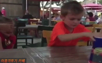 ca3ccc6e399665a42ae8559ab63e6053_1474002300_9013.GIF