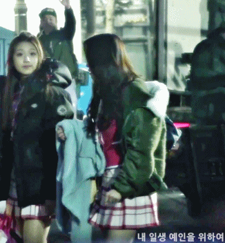 cdf57032887558f5a6f059ee1ee6f608_1486090597_8046.gif