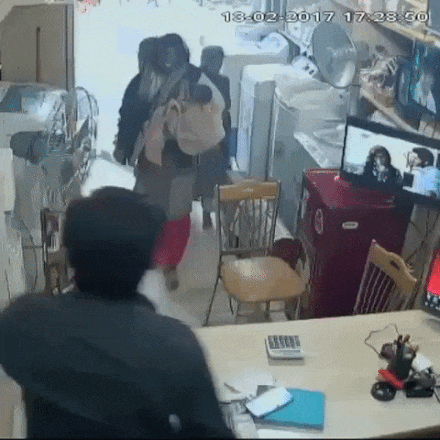 90891fbd60b5375504e35136546b0904_1491975719_8431.gif