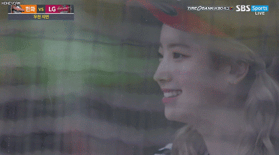 58319c122fc3fe7d3b2f79737b7844a0_1499426259_8187.gif