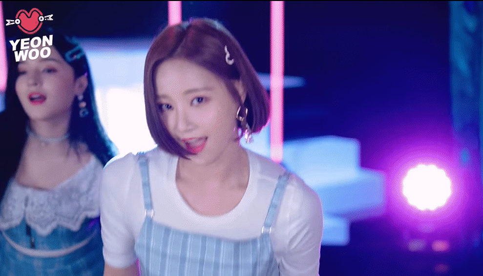 아이컨택 Fancam "I'm So Hot" 낸시,연우
