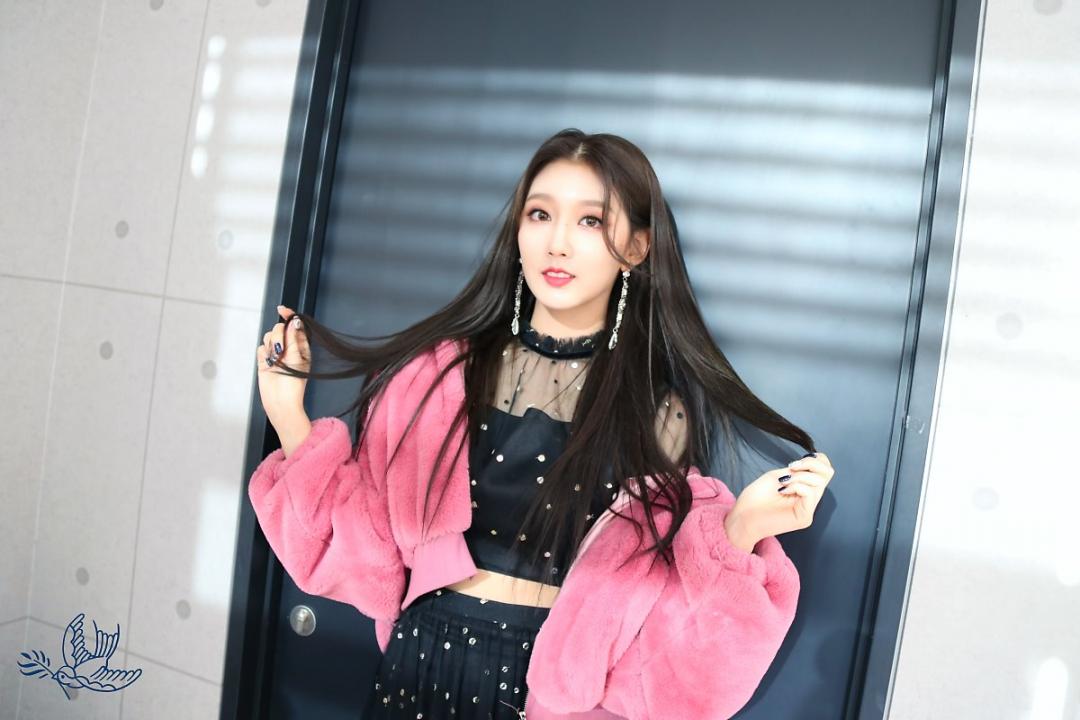 Lovelyz 소중했던 기억들로 Rewind 스압~