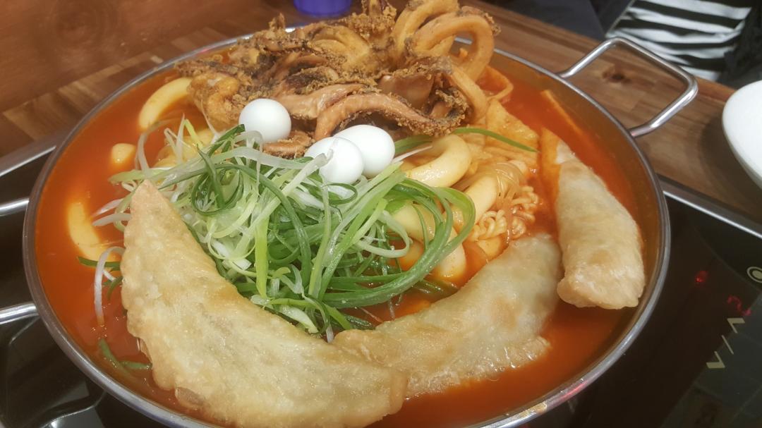 청년다방 떡볶이~~ > 자유게시판 | 딜바다닷컴 딜바다::청년다방 떡볶이~~ > 자유게시판
