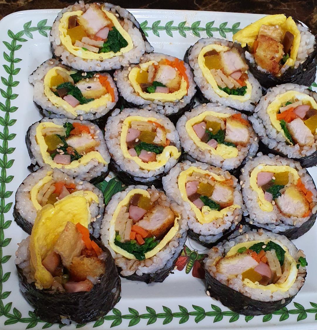 주말엔 김밥~ > 자유게시판 | 딜바다닷컴 딜바다::주말엔 김밥~ > 자유게시판