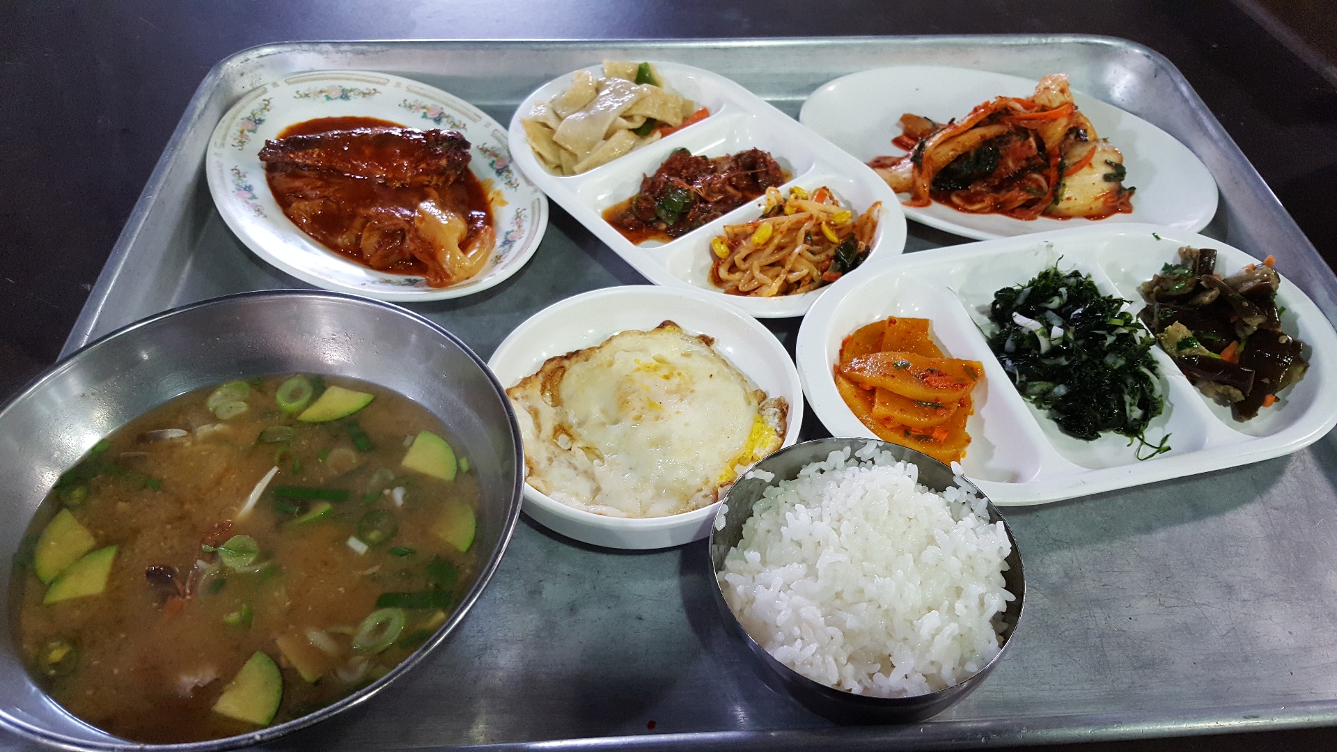 흔한 전라도백반 > 자유갤러리 | 딜바다닷컴